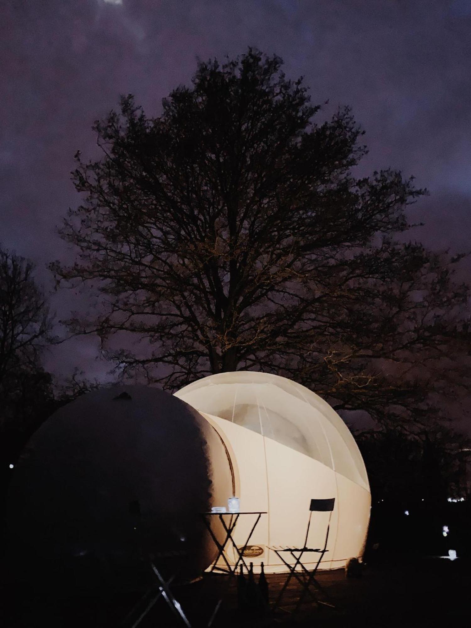 Luxe tent Sleep In A Bubble